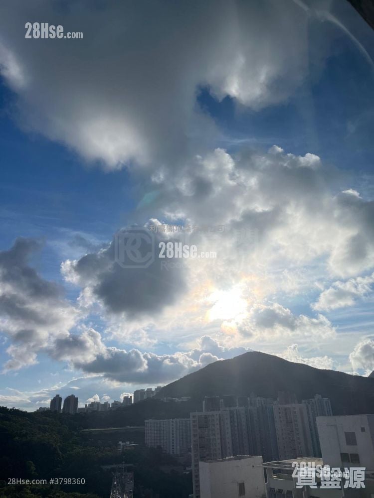 新都城 售盘 3 房 , 2 浴室 626 平方尺