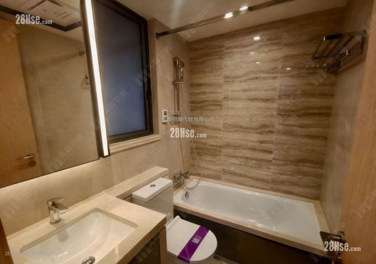 The Regent Sell 2 Bedrooms , 1 Bathroom 551 ft²