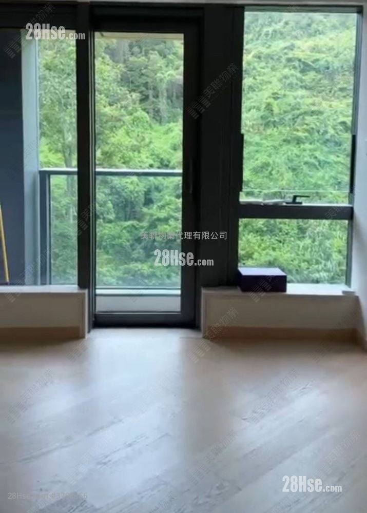 The Regent Sell 2 Bedrooms , 1 Bathroom 551 ft²