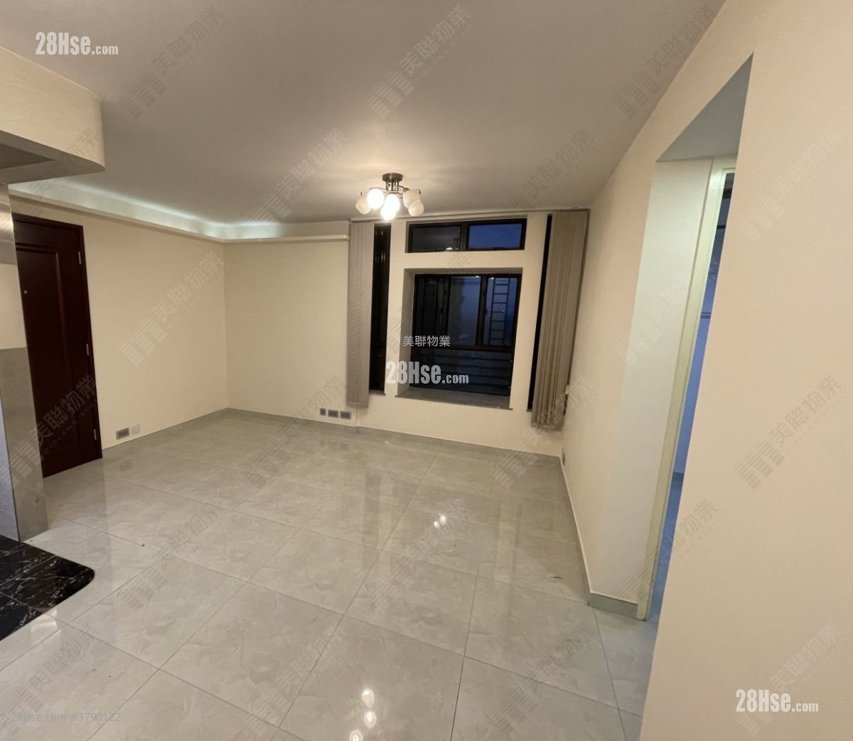 新元朗中心 售盘 2 房 , 1 浴室 485 平方尺