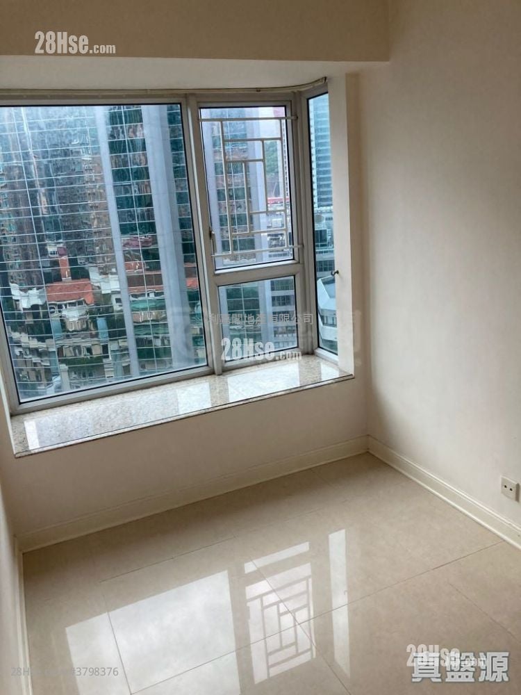 Banyan Garden Sell 2 Bedrooms , 1 Bathroom 434 ft²