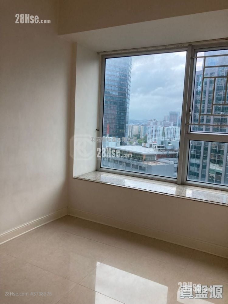 Banyan Garden Sell 2 Bedrooms , 1 Bathroom 434 ft²