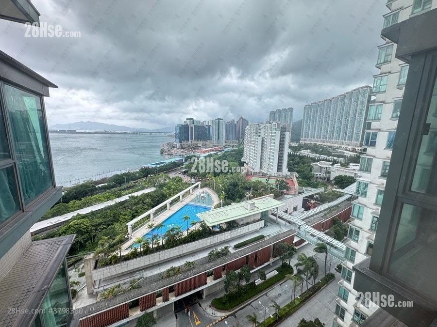 海堤湾畔 售盘 3 房 845 平方尺