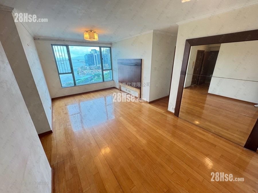 海堤湾畔 售盘 3 房 845 平方尺