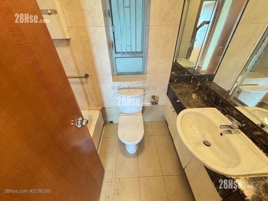 海堤湾畔 售盘 3 房 845 平方尺