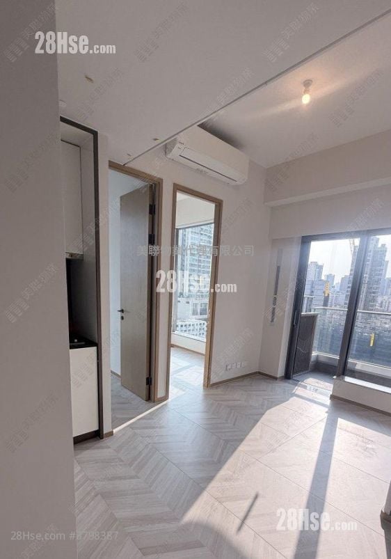 南首 租盘 2 房 , 1 浴室 351 平方尺