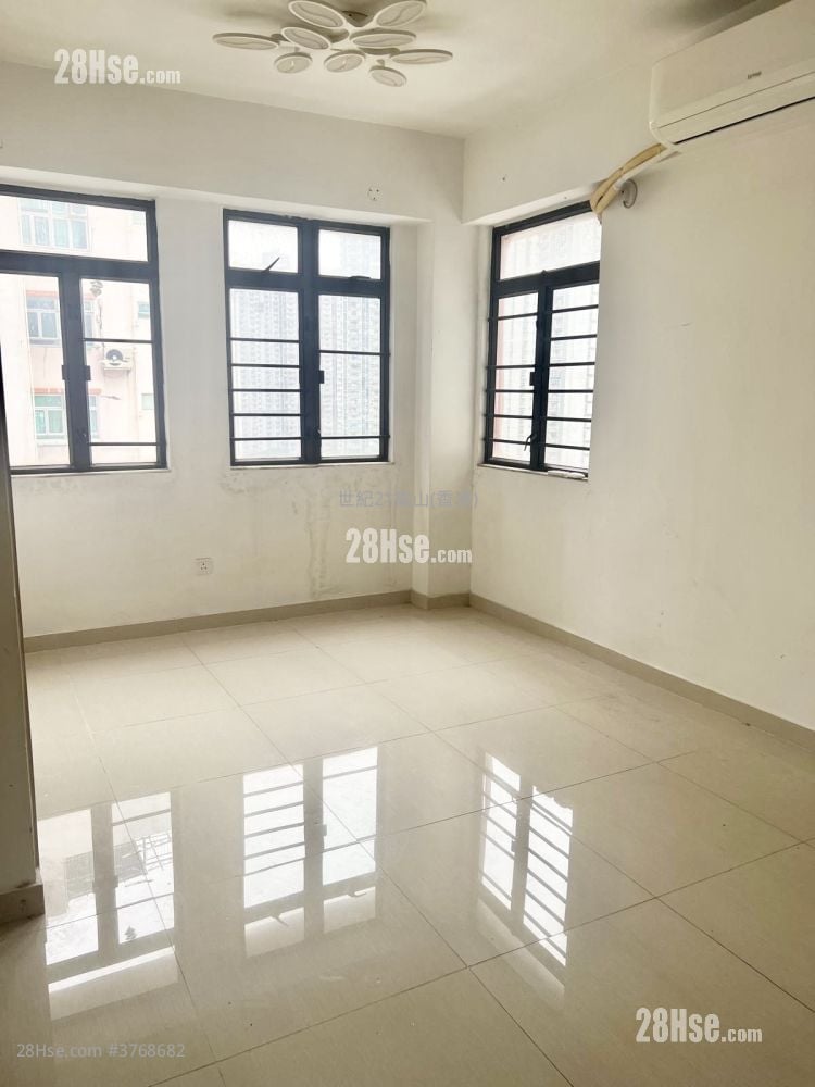 Tsui Fung Building Sell 2 Bedrooms , 1 Bathroom 438 ft²