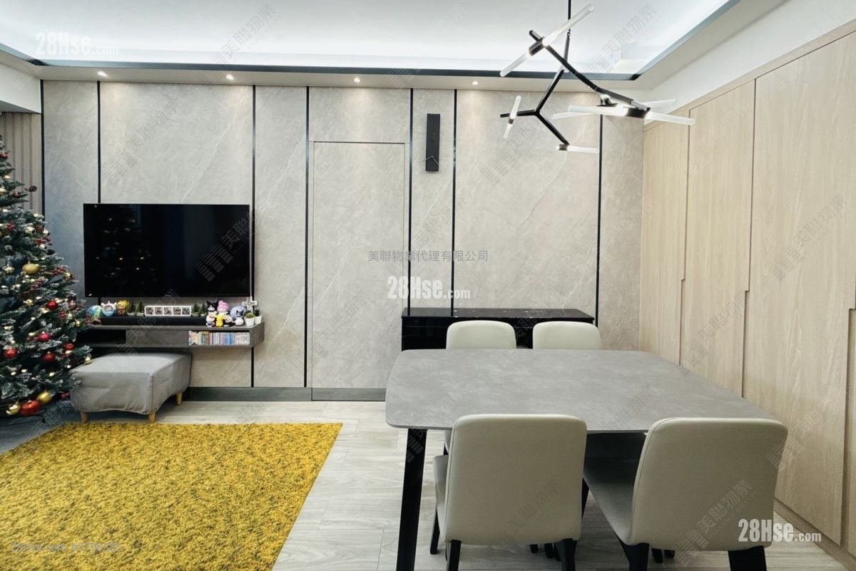 The Regent Sell 3 Bedrooms , 2 Bathrooms 735 ft²