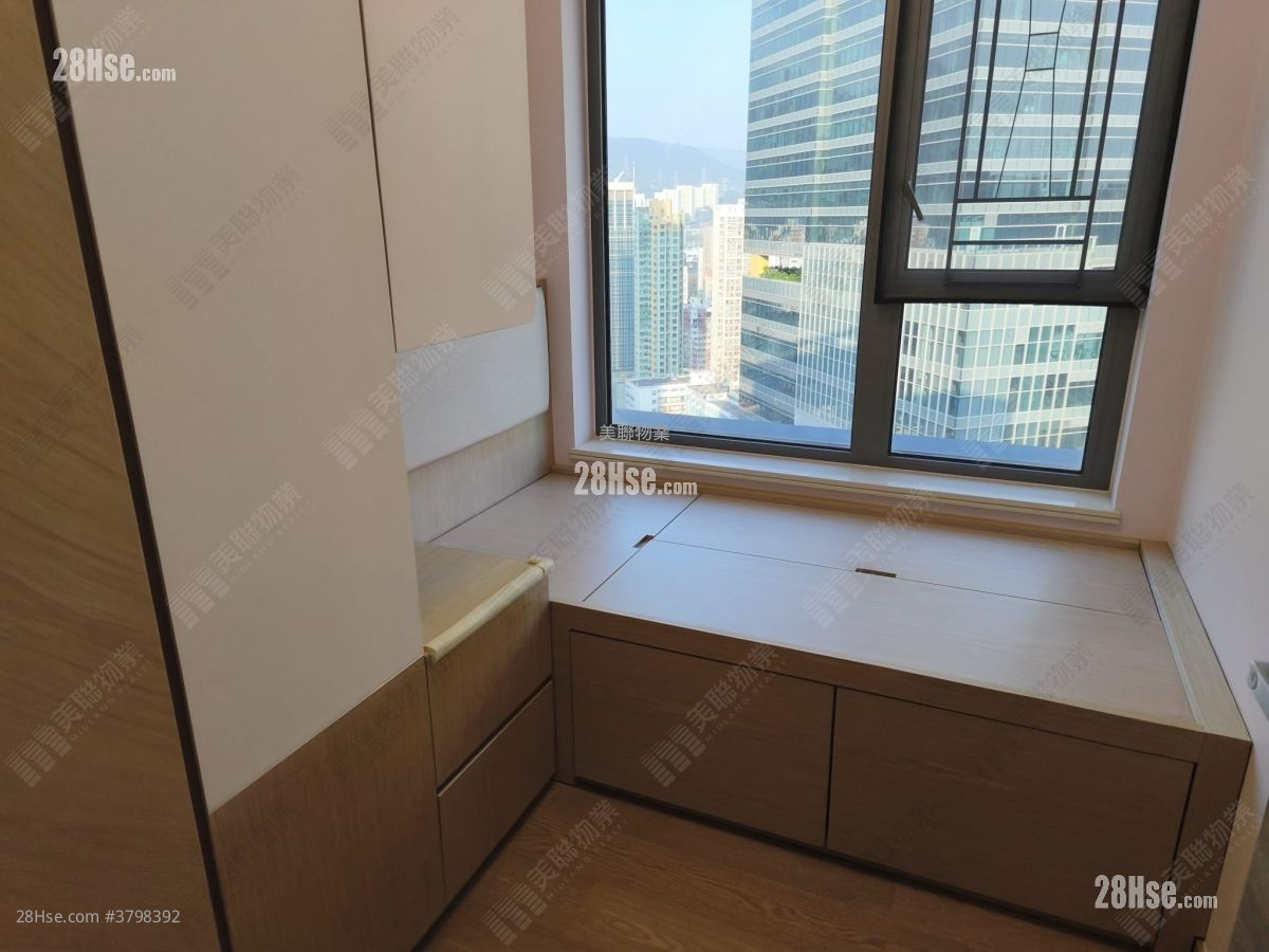 Aurora Rental 2 Bedrooms , 1 Bathroom 444 ft²