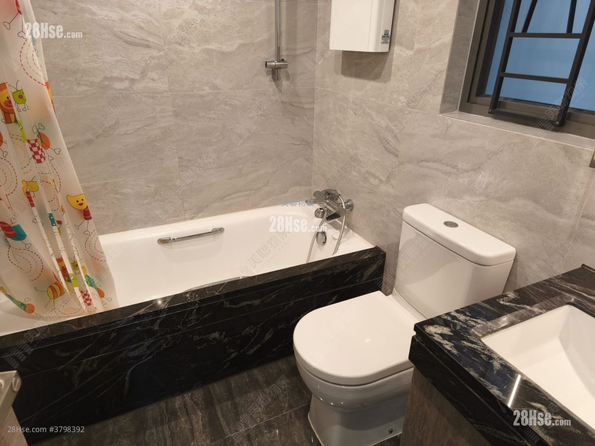 Aurora Rental 2 Bedrooms , 1 Bathroom 444 ft²