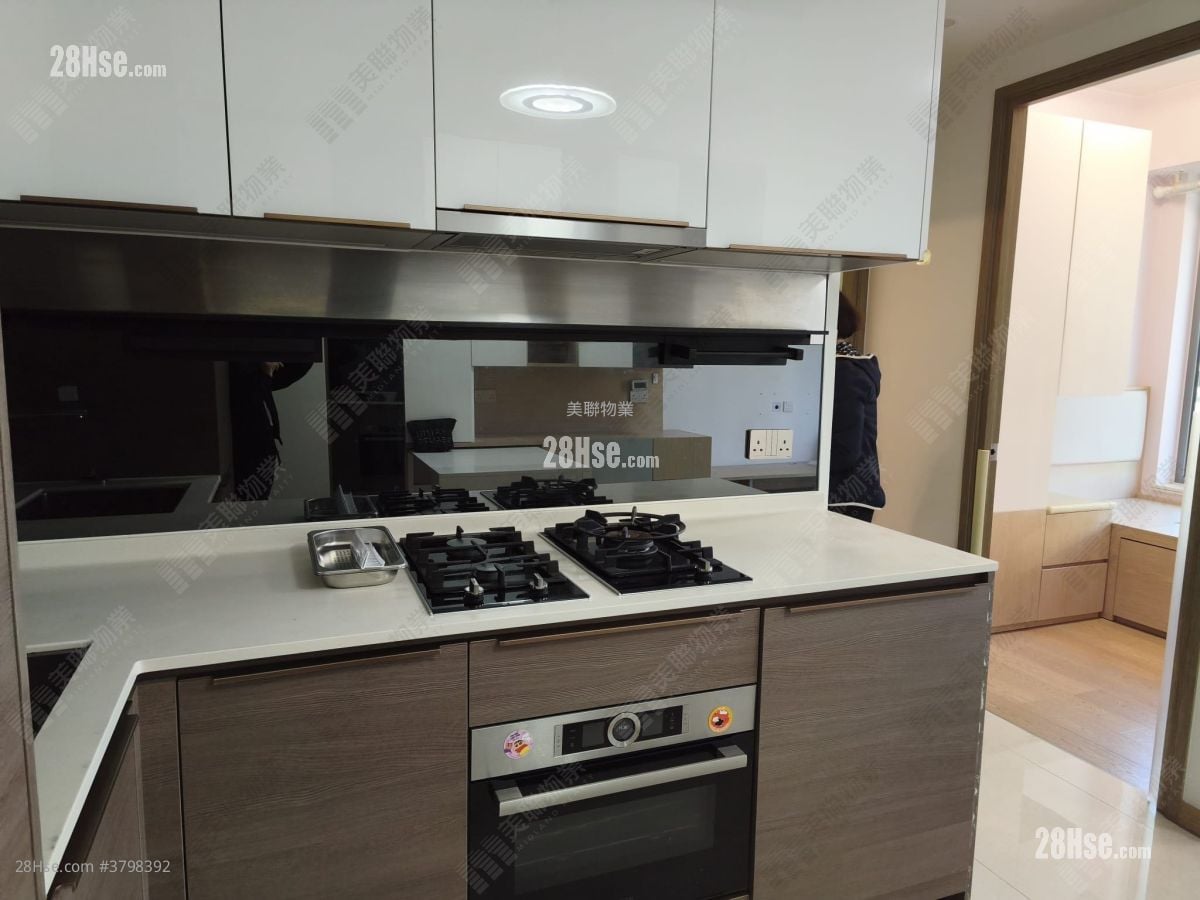 Aurora Rental 2 Bedrooms , 1 Bathroom 444 ft²