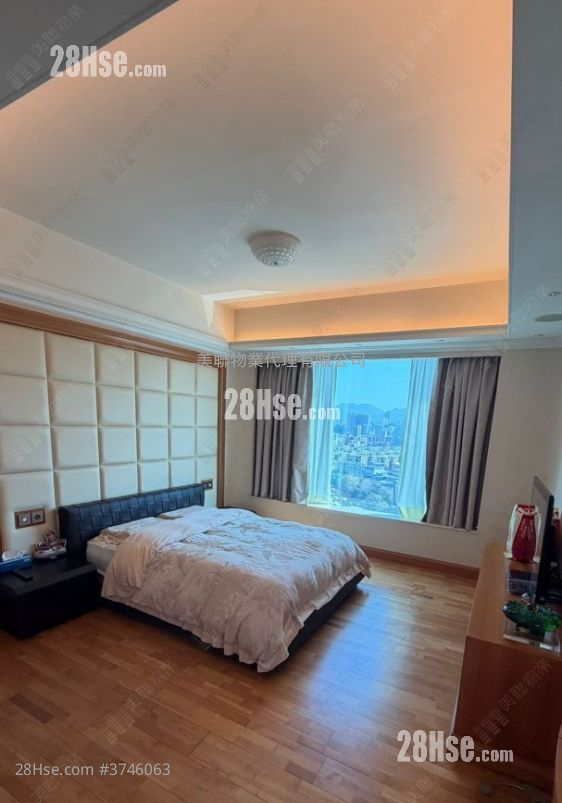 毕架山峰 售盘 4 房 , 2 浴室 1,459 平方尺