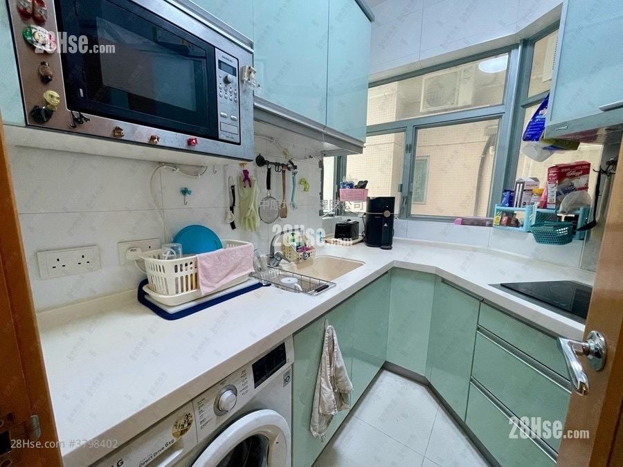 Coastal Skyline Sell 3 Bedrooms , 2 Bathrooms 777 ft²