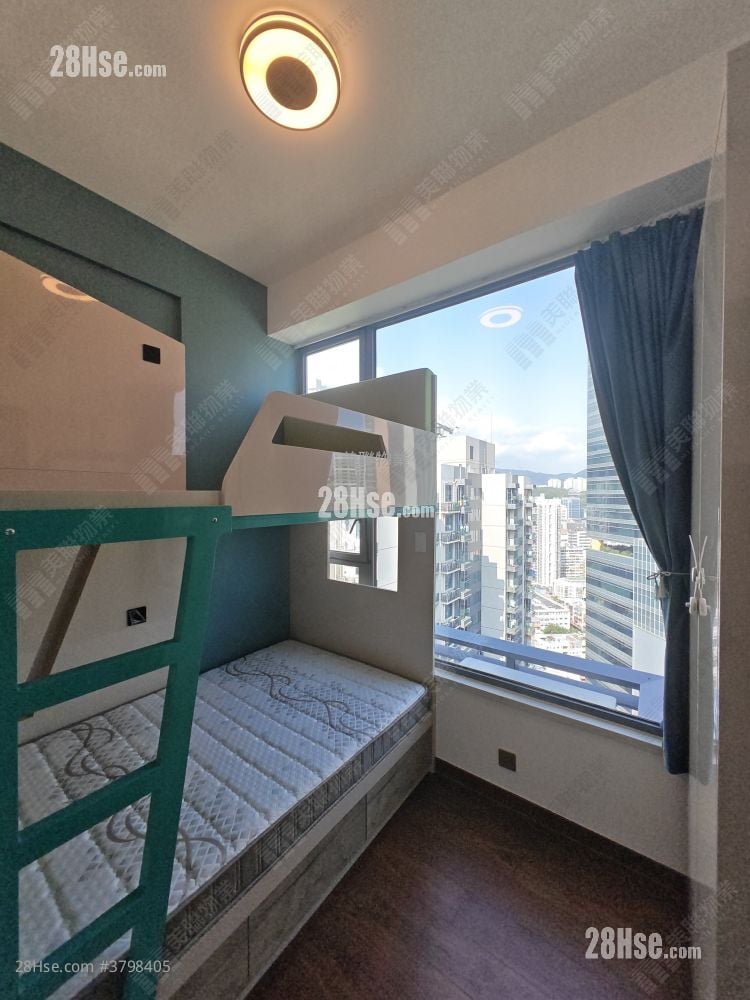 Aurora Rental 3 Bedrooms , 2 Bathrooms 985 ft²