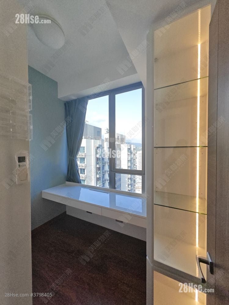 Aurora Rental 3 Bedrooms , 2 Bathrooms 985 ft²