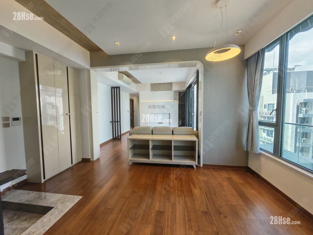 Aurora Rental 3 Bedrooms , 2 Bathrooms 985 ft²