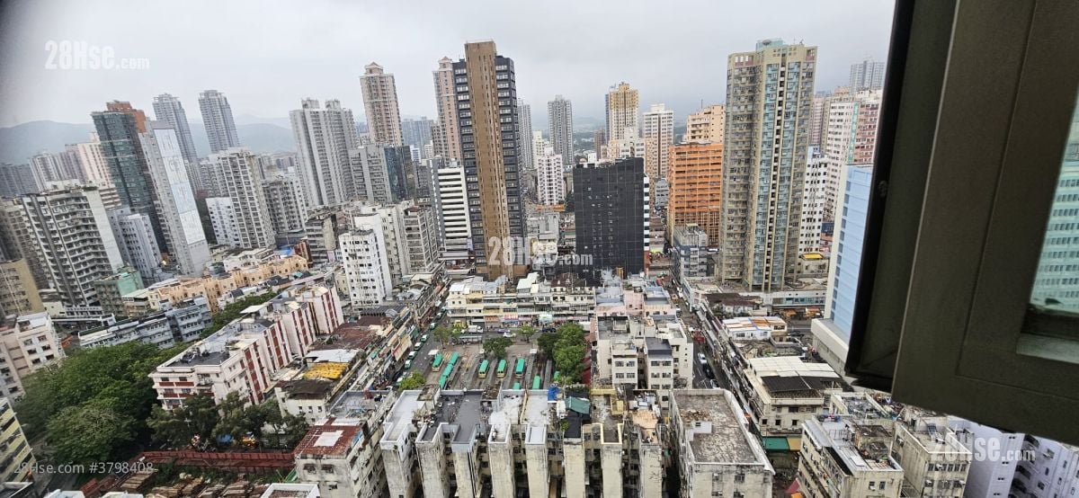 世宙 租盘 2 房 , 1 浴室 429 平方尺