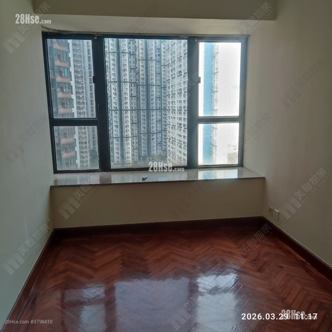 Chelsea Heights Rental 2 Bedrooms , 1 Bathroom 520 ft²