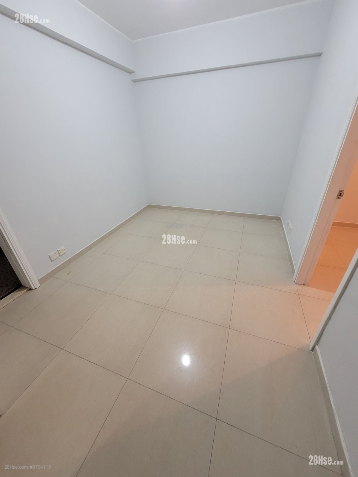 大同新村 租盘 1 房 274 平方尺