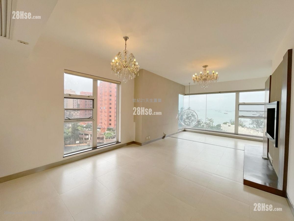 Palm Beach Sell 4 Bedrooms , 2 Bathrooms 1,603 ft²