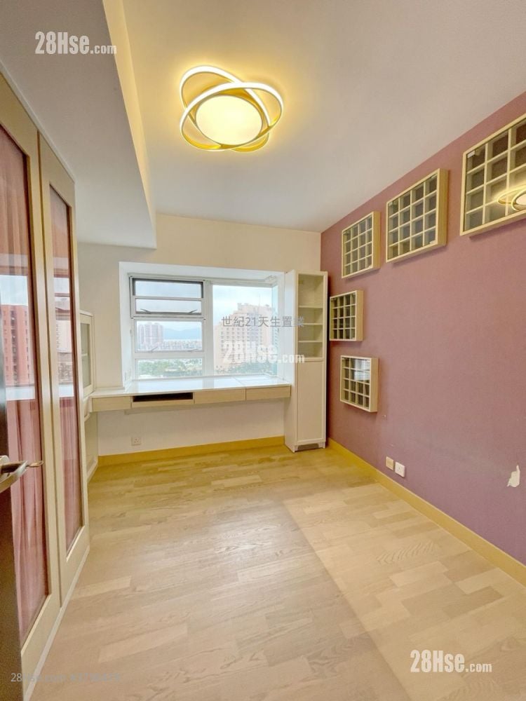 Palm Beach Sell 4 Bedrooms , 2 Bathrooms 1,603 ft²