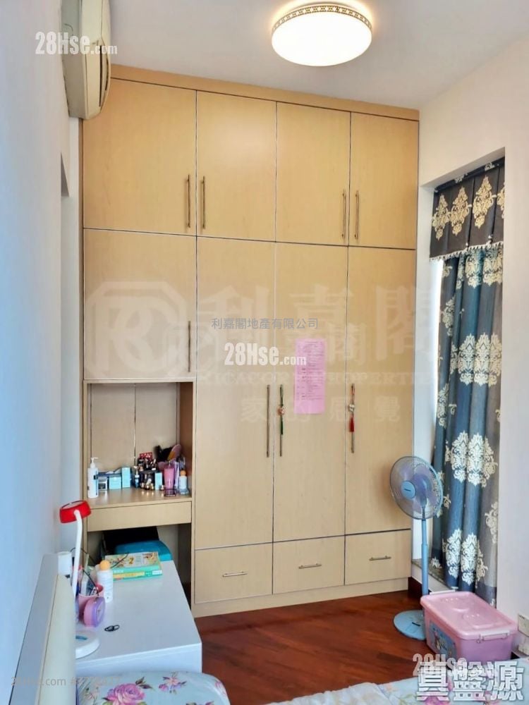 The Hermitage Sell 3 Bedrooms , 2 Bathrooms 773 ft²