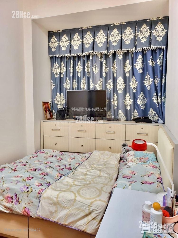 The Hermitage Sell 3 Bedrooms , 2 Bathrooms 773 ft²