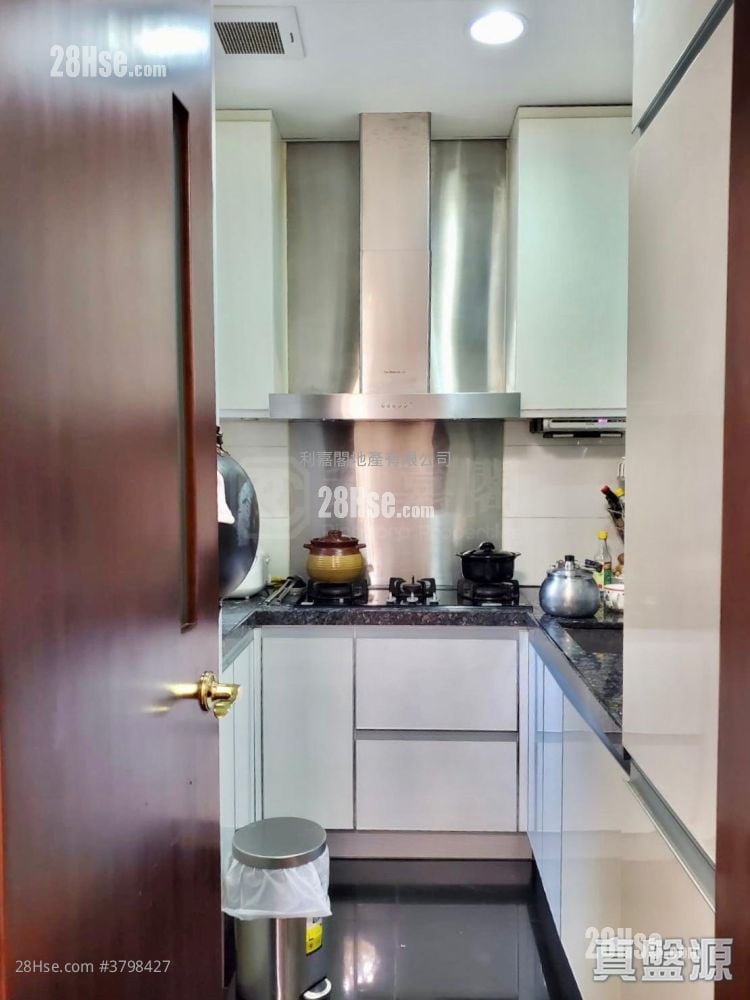 The Hermitage Sell 3 Bedrooms , 2 Bathrooms 773 ft²