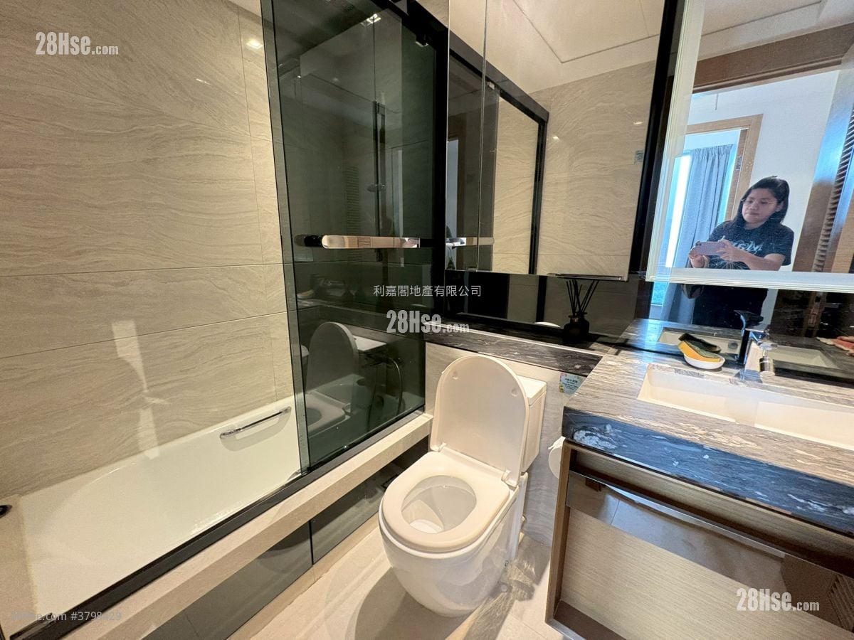 峻峦 租盘 724 平方尺