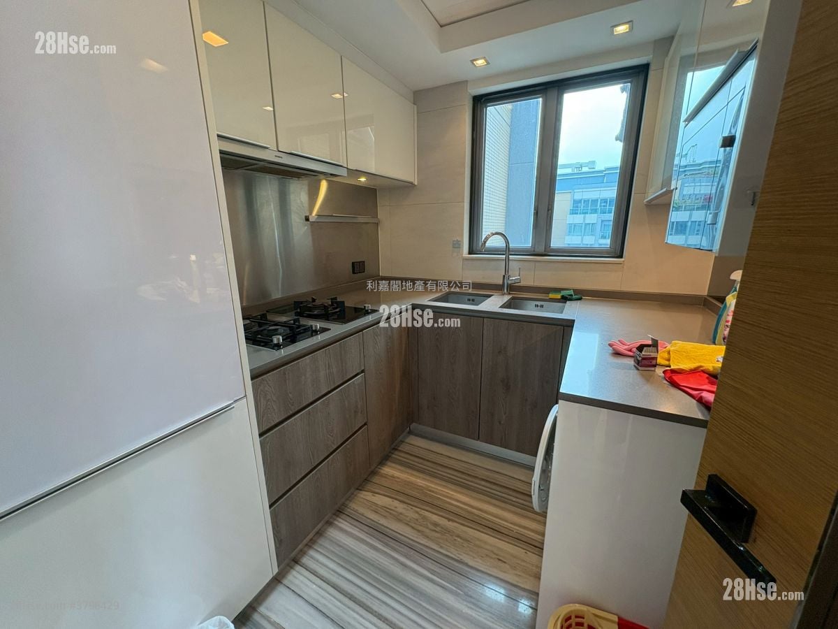 峻峦 租盘 724 平方尺