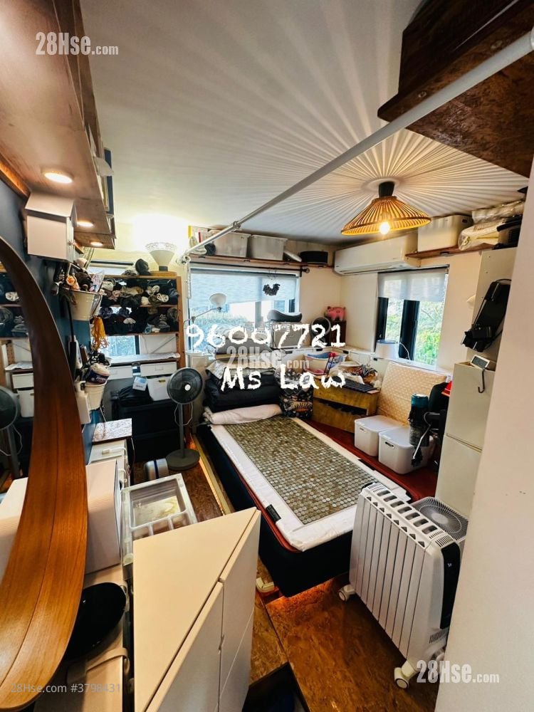 村屋 售盘 3 房 , 2 浴室