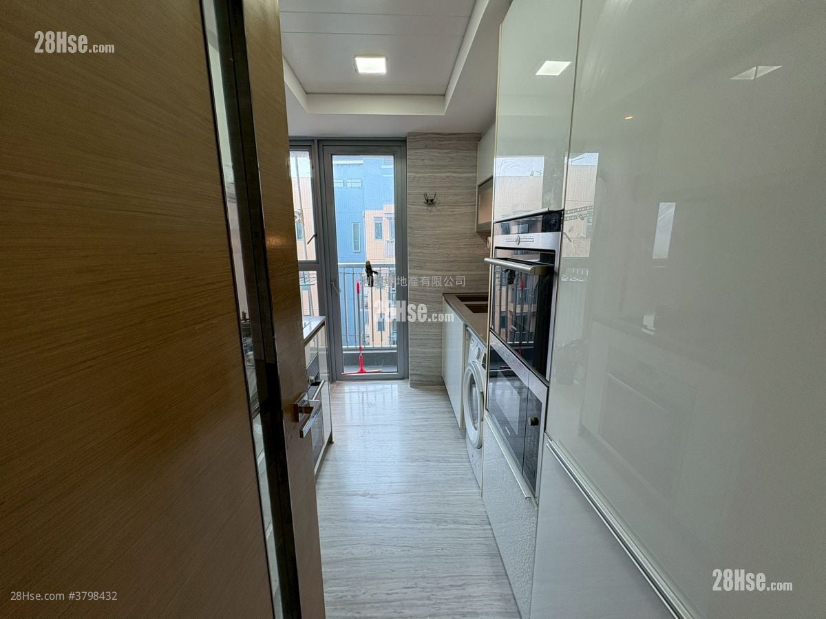 峻峦 租盘 848 平方尺