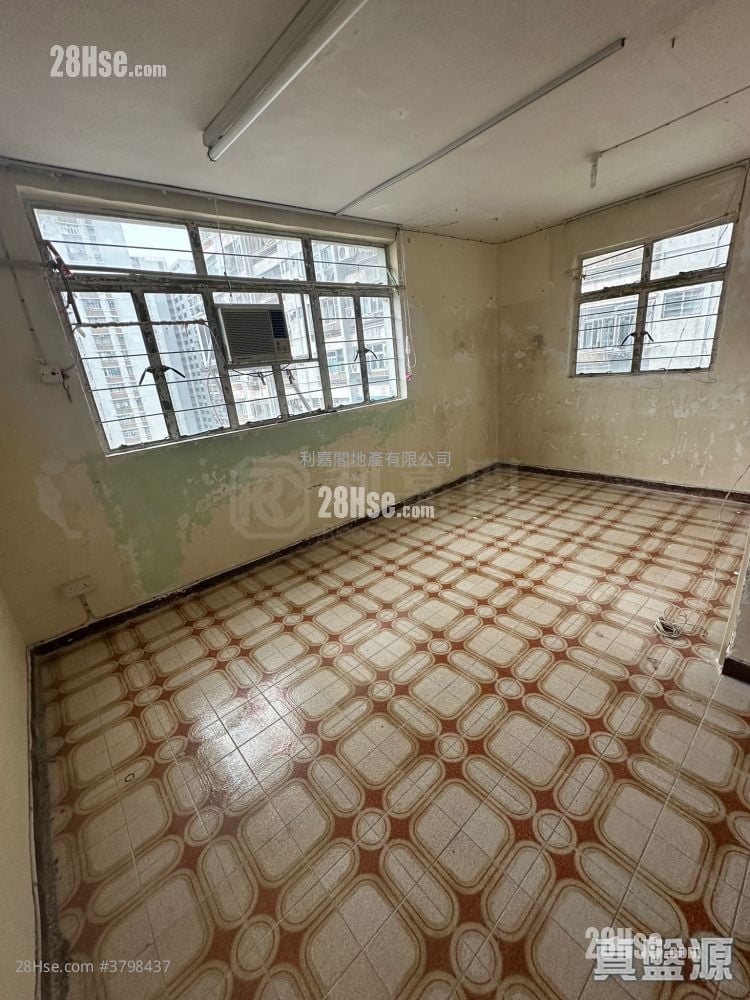 祥华邨 售盘 开放式间隔 358 平方尺