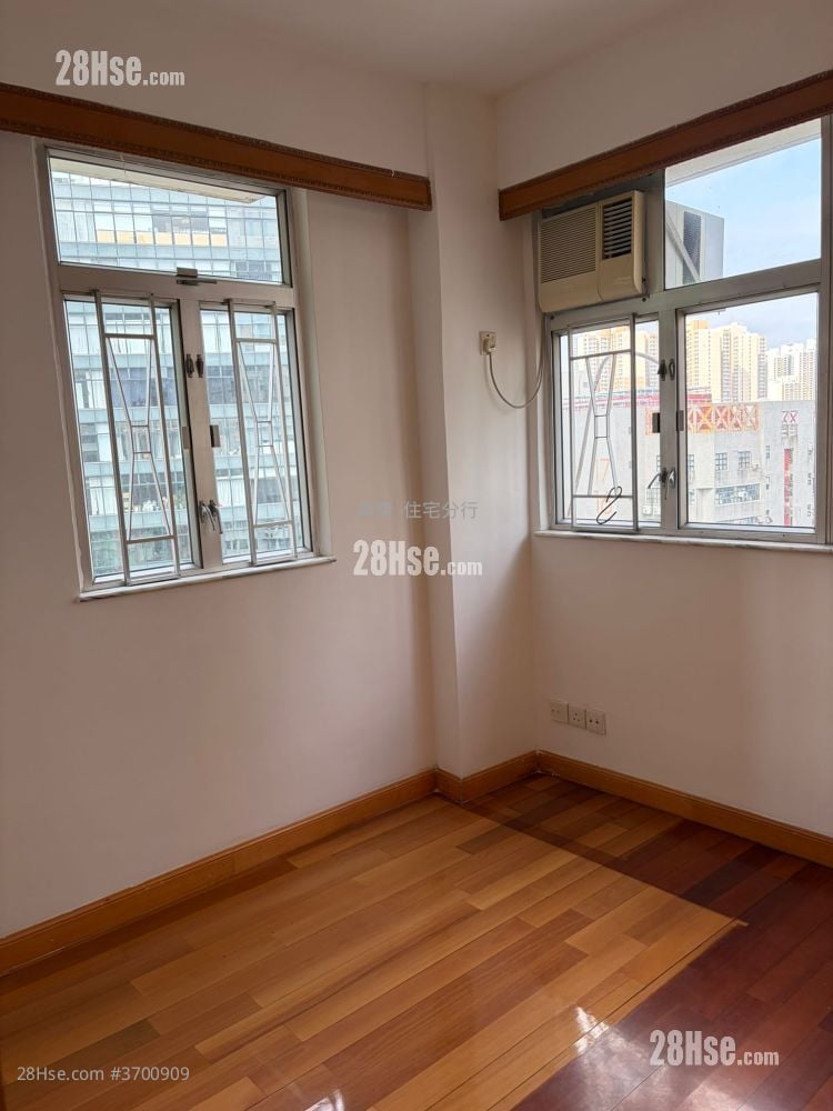 葵涌大厦 售盘 3 房 , 1 浴室 388 平方尺