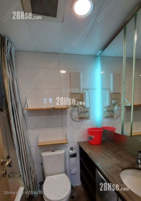 Emerald Green Rental 2 Bedrooms , 1 Bathroom 526 ft²