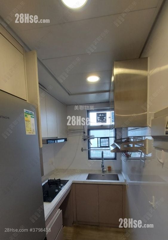 Emerald Green Rental 2 Bedrooms , 1 Bathroom 526 ft²