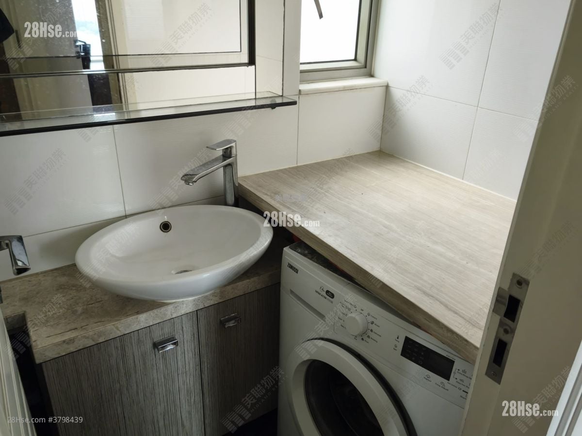 City Point Sell 750 ft²