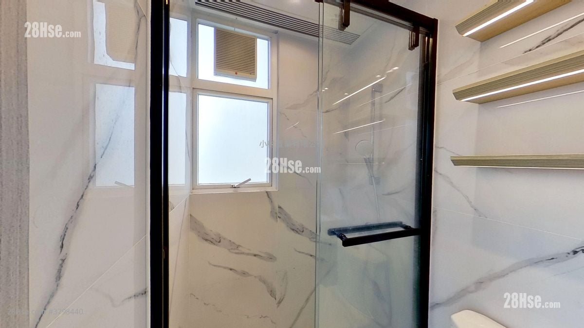 浴室: MW Easton 租盘 1 房 , 1 浴室 207 平方尺