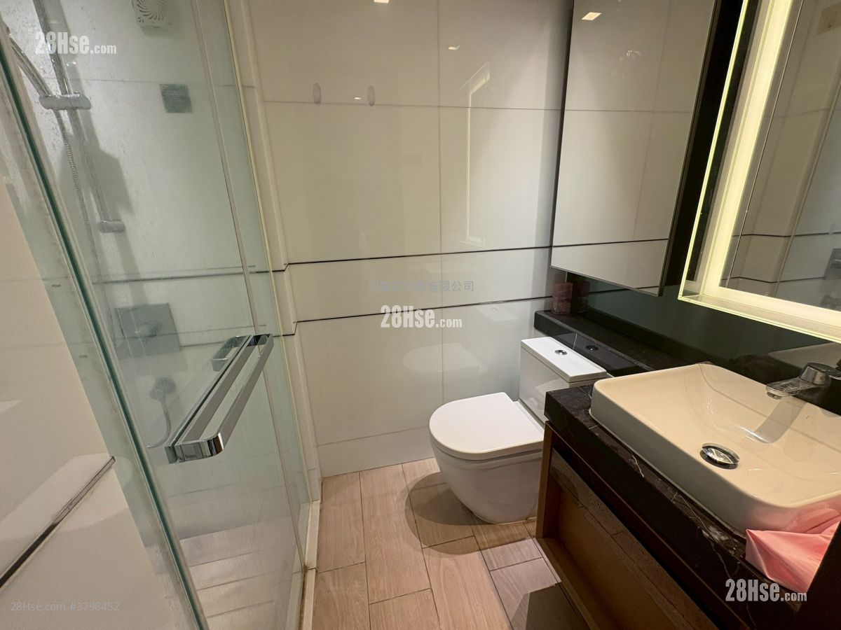 峻峦 租盘 254 平方尺