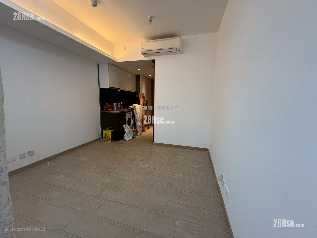 峻峦 租盘 254 平方尺