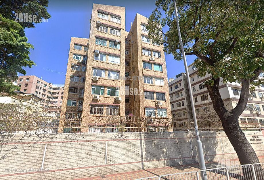 Peony Height Sell 3 Bedrooms , 1 Bathroom 540 ft²