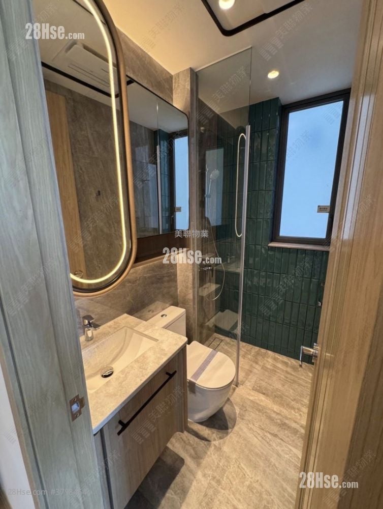 Hava Sell 1 Bedroom , 1 Bathroom 308 ft²