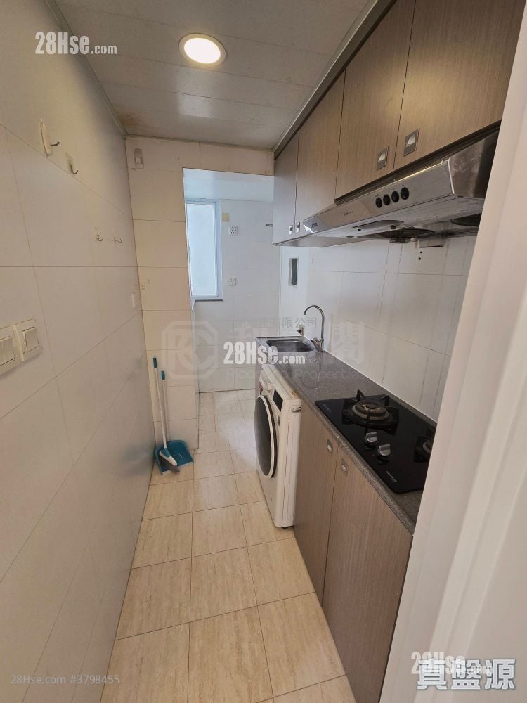 Wah Sing Building Sell 2 Bedrooms 321 ft²