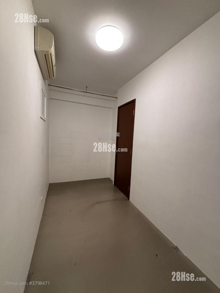 Park Island Sell 2 Bedrooms , 1 Bathroom 526 ft²