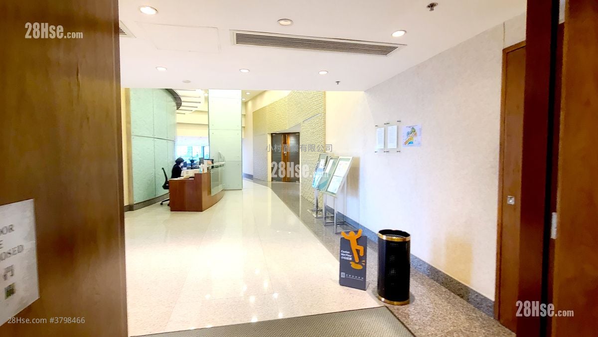 大堂: 罗便臣道80号 租盘 3 房 , 2 浴室 879 平方尺