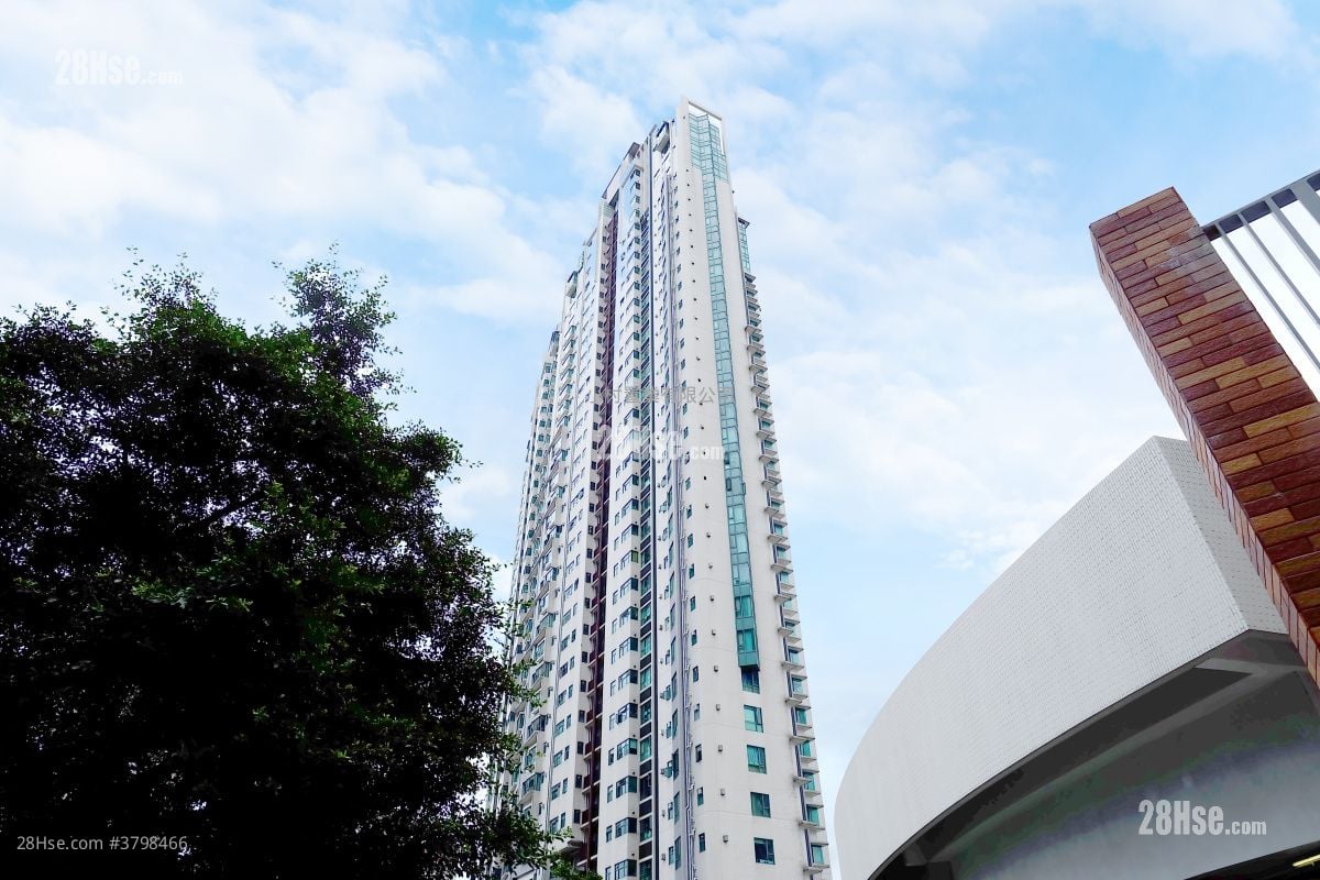 大厦外观: 罗便臣道80号 租盘 3 房 , 2 浴室 879 平方尺