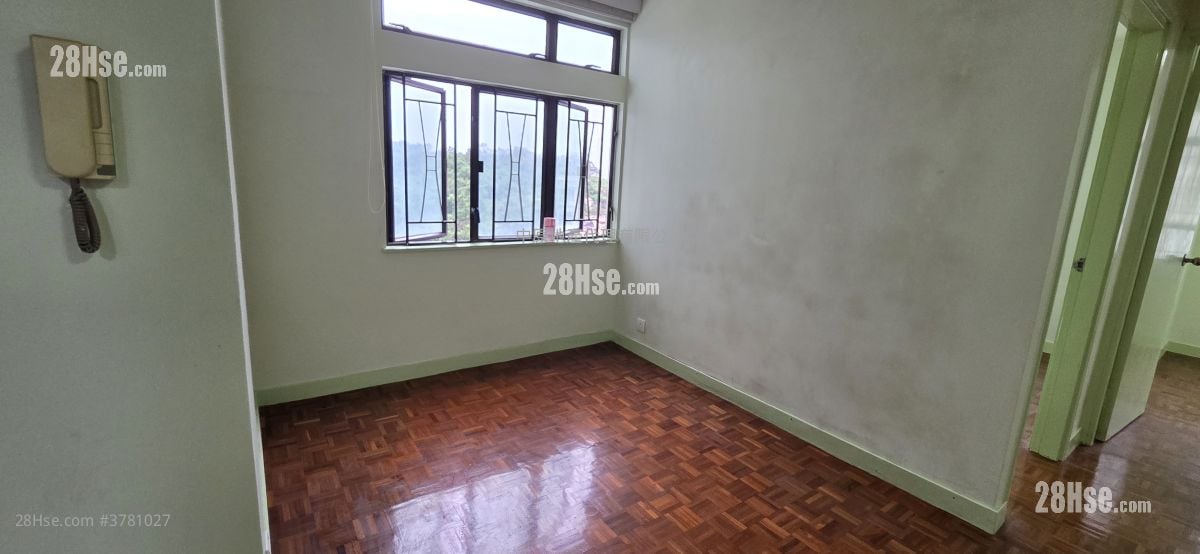 Heng Fa Chuen Sell 2 Bedrooms 475 ft²