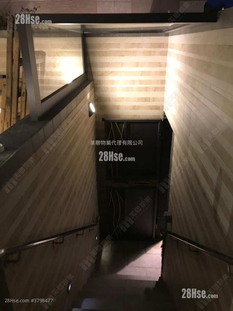 娉廷 售盘 5+ 房 , 3 浴室 1,589 平方尺