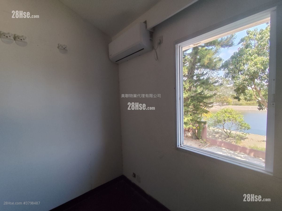 锦绣花园 售盘 4 房 , 2 浴室 950 平方尺