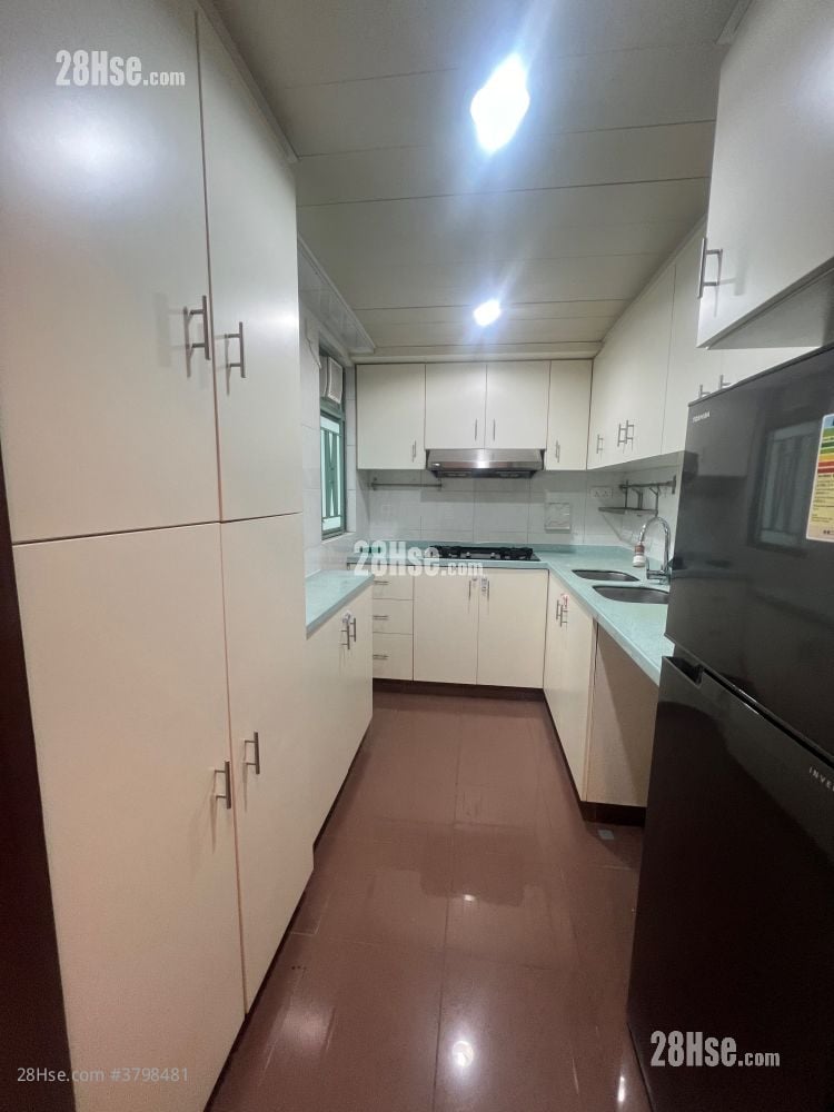 柏丽豪园 售盘 2 房 590 平方尺